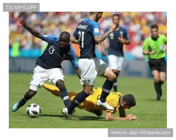 足球科技助攻：数据与视频回放重塑裁判尺度