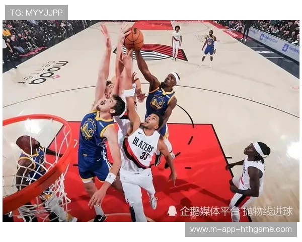 球员在赛后表示将全力冲击季后赛席位，球员们在赛场上展现